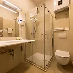 Tifani Luxury 4*