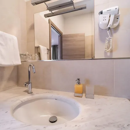Tifani Luxury