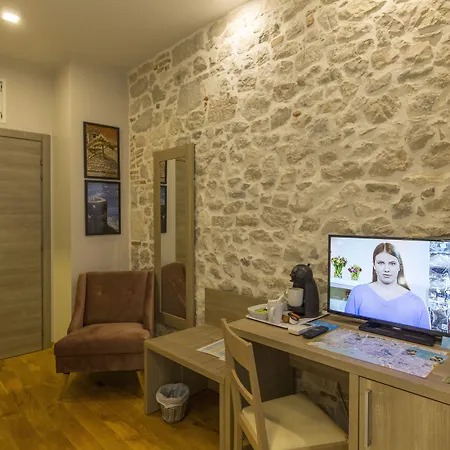 Gostinjska kuća Tifani Luxury Split