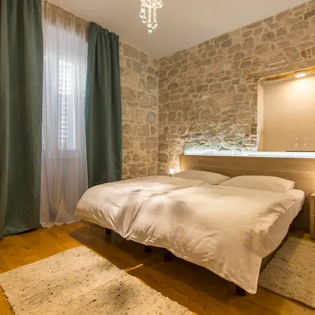 Tifani Luxury Guest house 4*