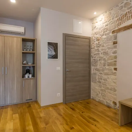Tifani Luxury 4*