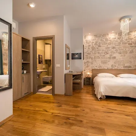 Tifani Luxury 4*