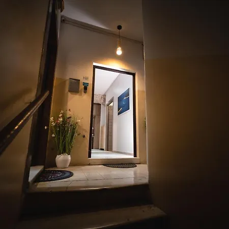 Tifani Luxury Split