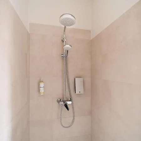 Tifani Luxury Σπλιτ