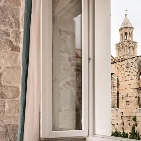 Гостевой дом Tifani Luxury 4*