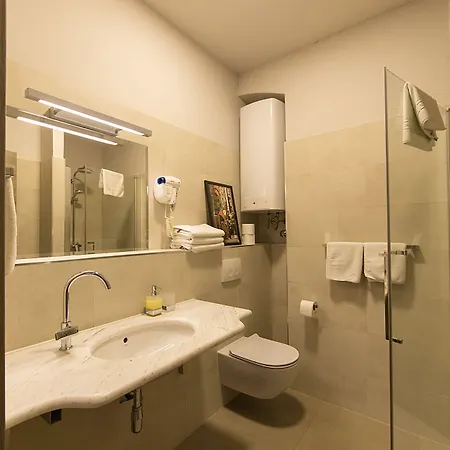 Tifani Luxury 4* Сплит