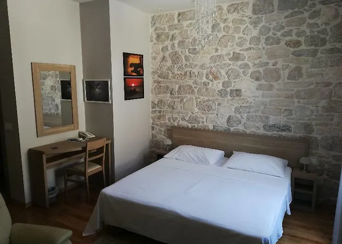 Tifani Luxury Affittacamere 4*